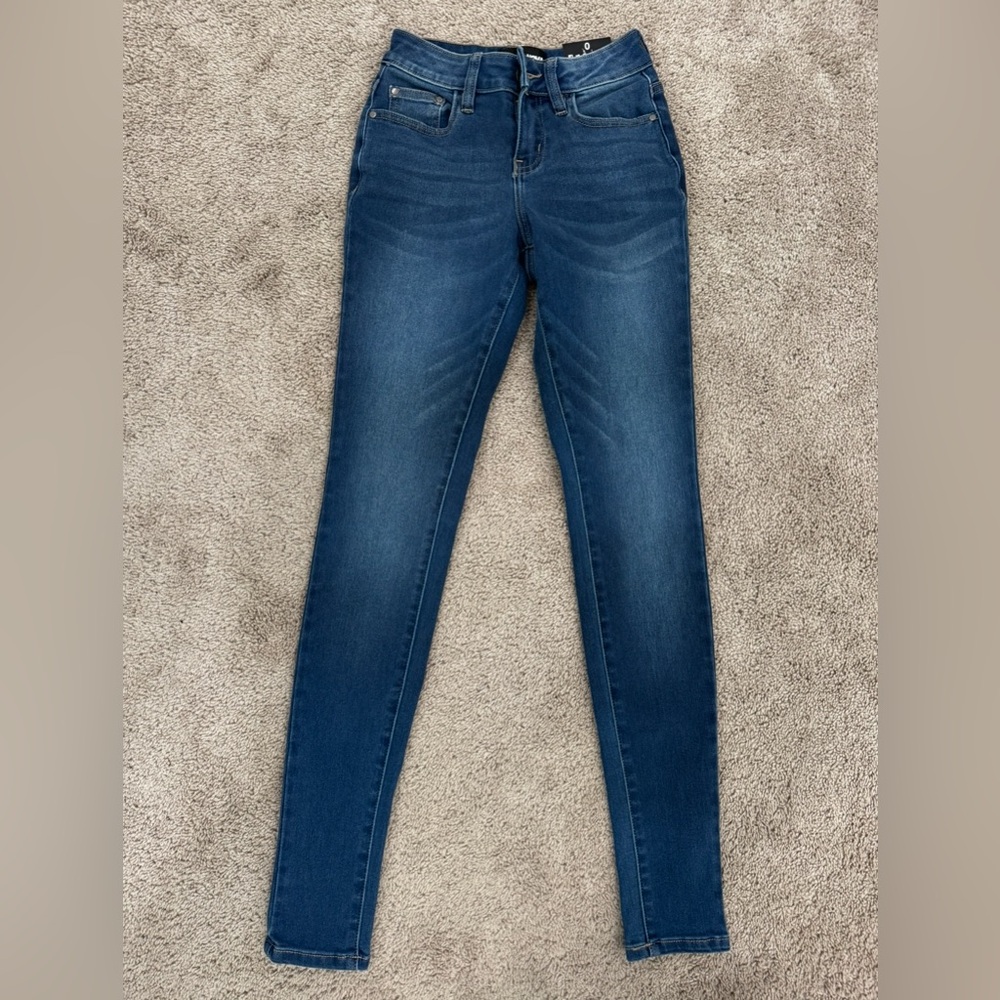 Fashion Nova blue mid rise skinny jeans